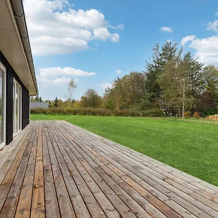 3 Bedroom Gorgeous In Logstor * Løgsted