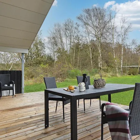 3 Bedroom Gorgeous In Logstor Løgsted