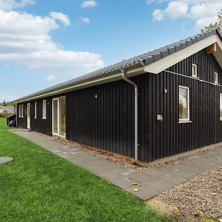 3 Bedroom Gorgeous In Logstor Prázdninový dům Løgsted